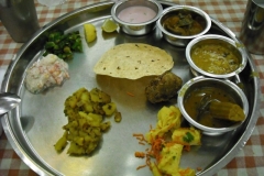 traditional indian lunch